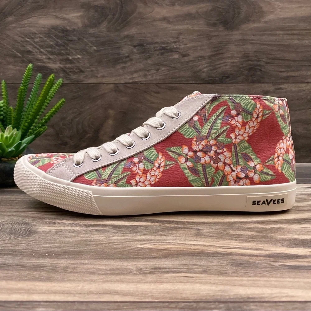 NIB SeaVees California Special Beachcomber Sneaker